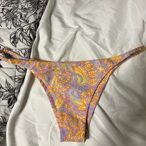 kulani kinis bikini bottom